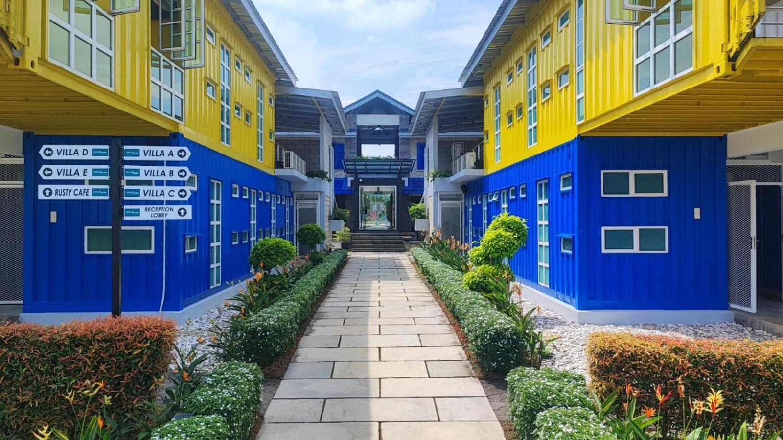 Solesor Kampong Beach Resort بورت ديكسون المظهر الخارجي الصورة