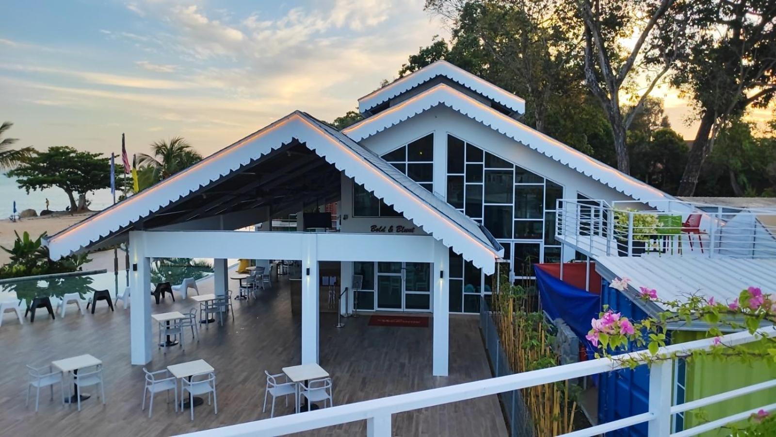 Solesor Kampong Beach Resort بورت ديكسون المظهر الخارجي الصورة