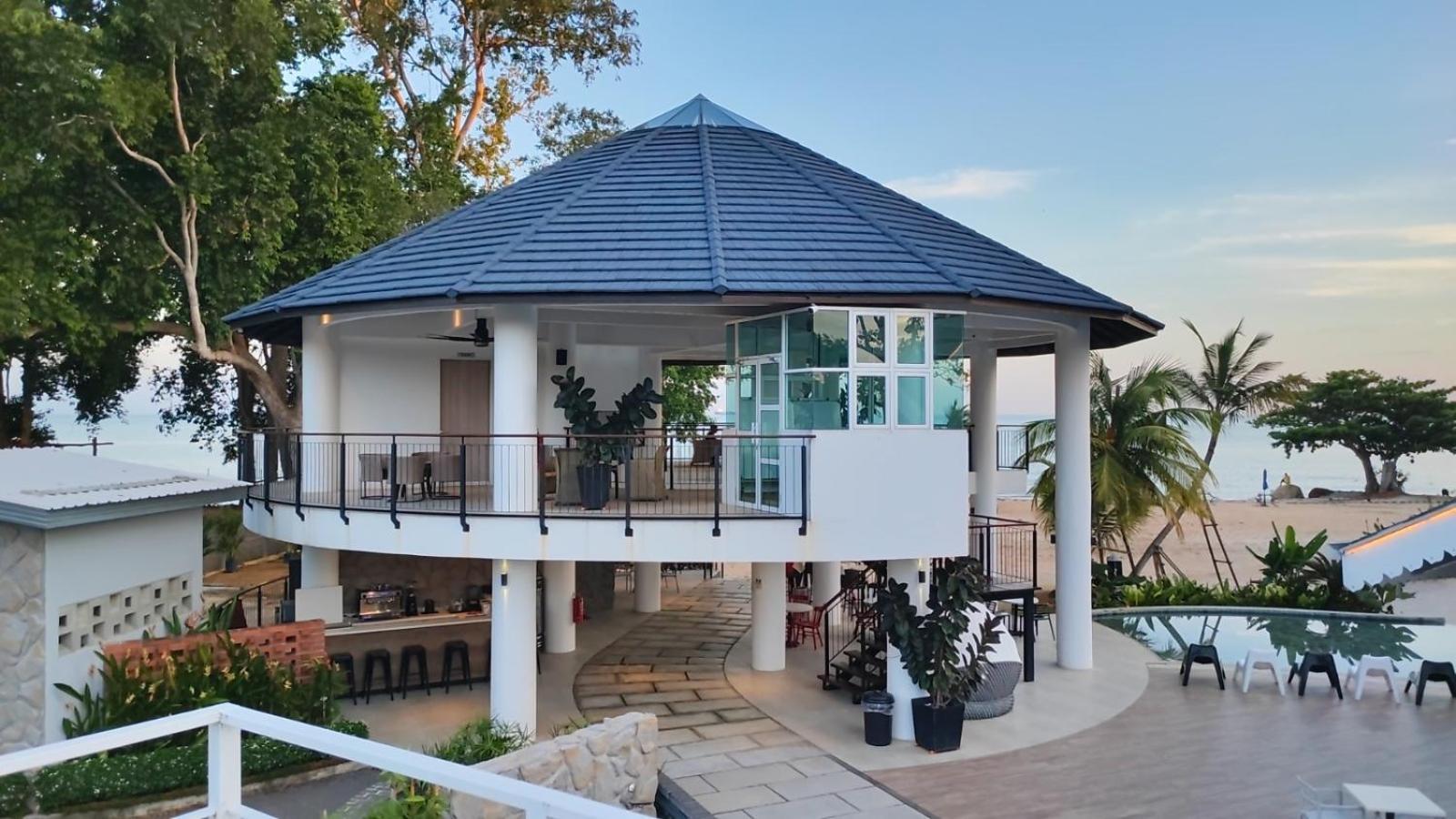 Solesor Kampong Beach Resort بورت ديكسون المظهر الخارجي الصورة